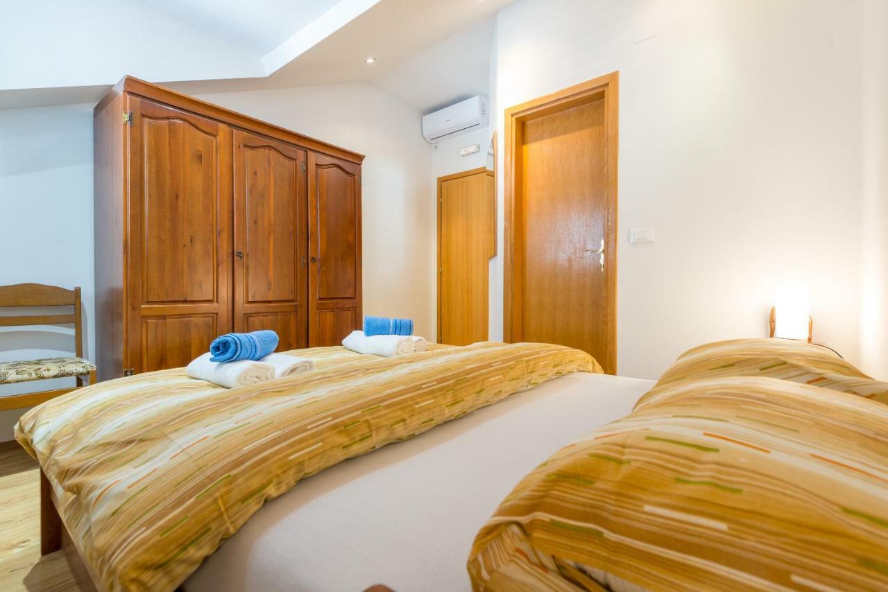 Majestic Lookout - Apartment Rixi Дубровник Екстериор снимка
